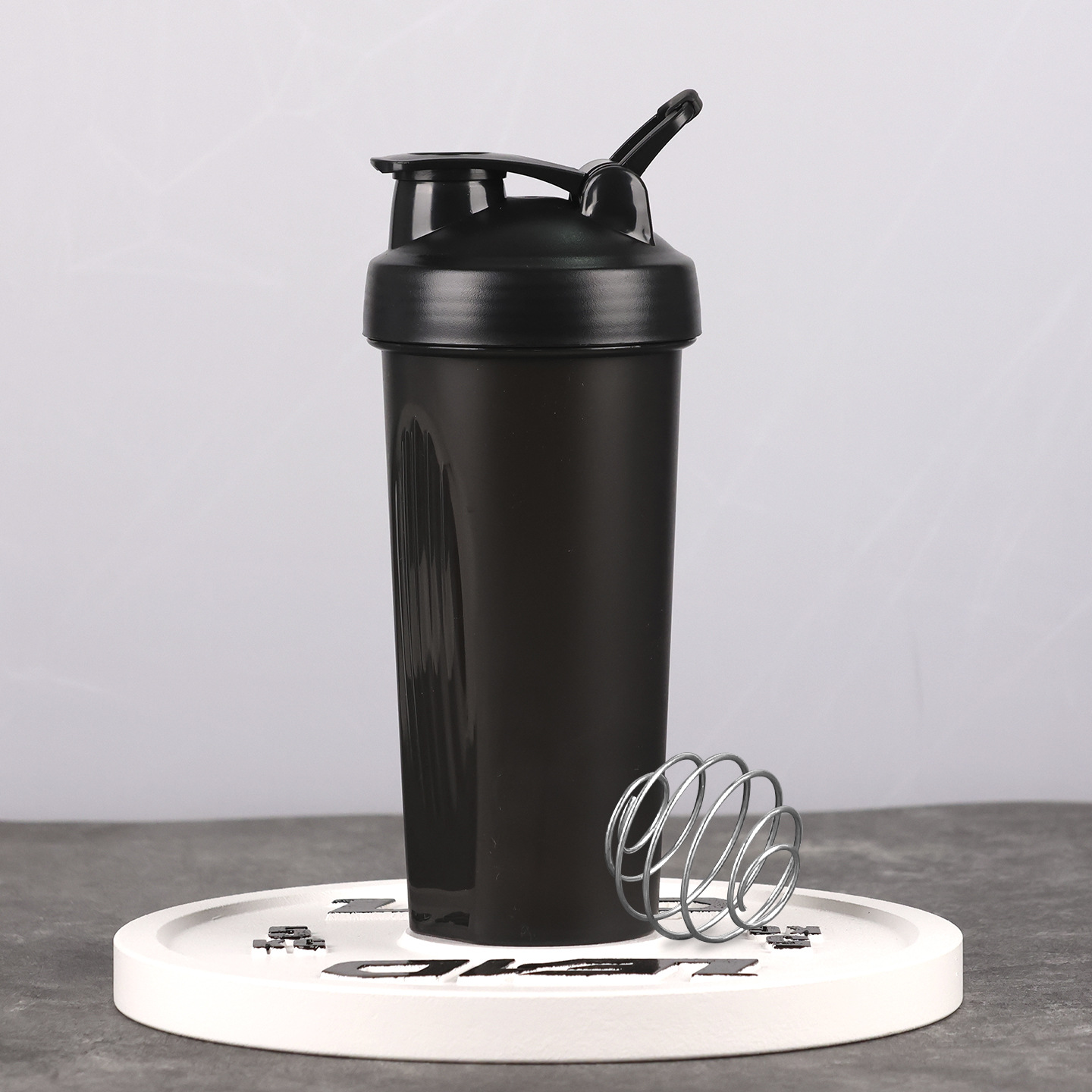 No-Clump Shaker Bottle