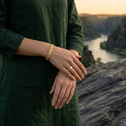 The Cliff Ring