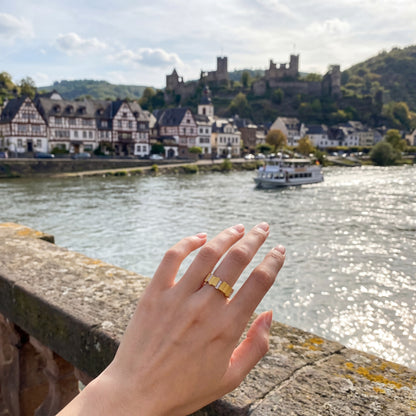 The Cliff Ring