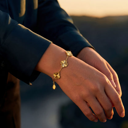 The Charm Bracelet - Gold Edition