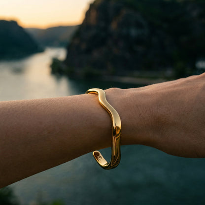 The Rhine Bracelet