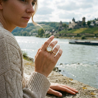 The Hour Watch-Ring