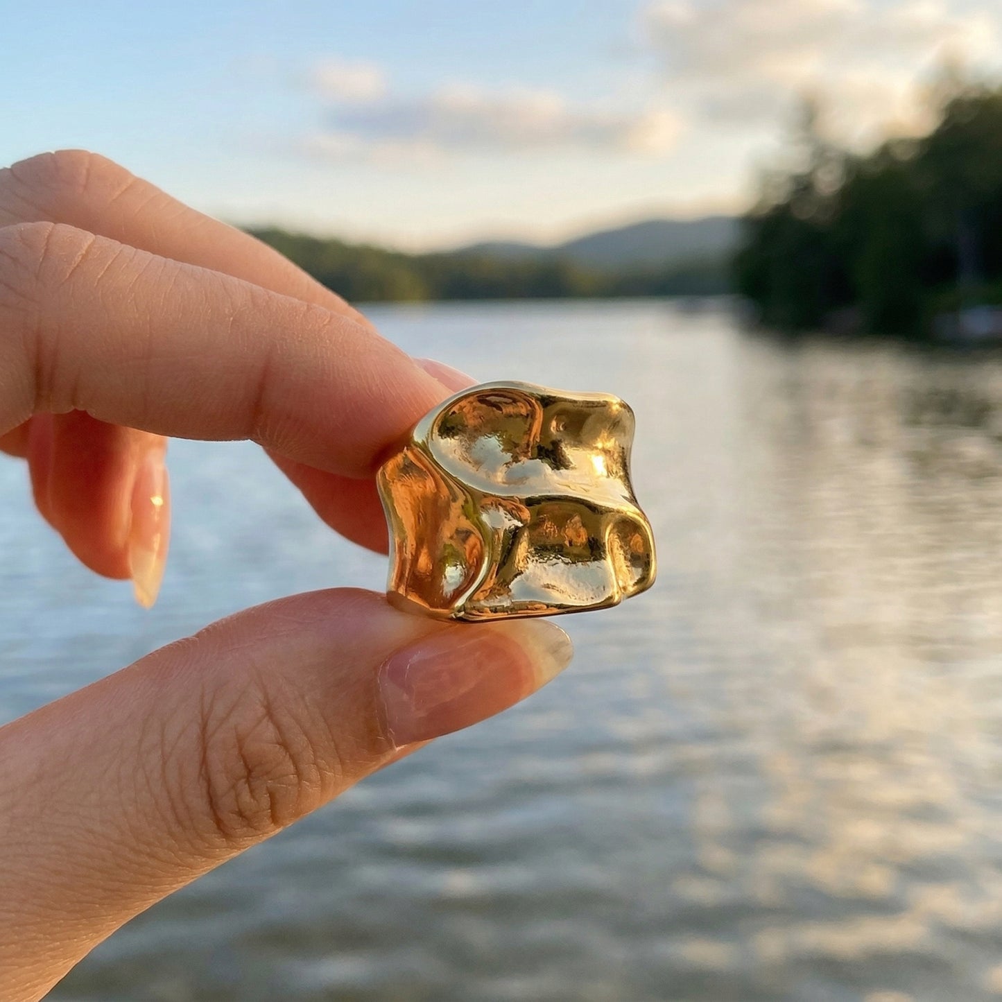The Current Ring